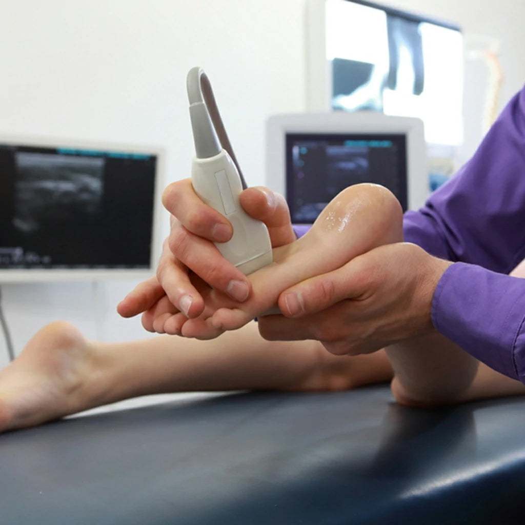 Ultrasound examination of ankle and foot for injury and inflammation diagnosis